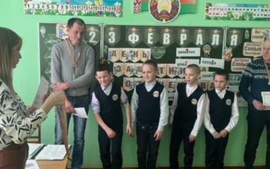 Конкурсно -игровая программа «Тяжело в учении-легко в бою!»